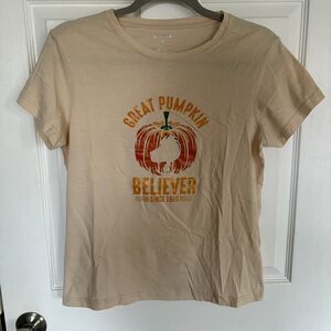 Snoopy Great Pumpkin Believer Halloween Tee Cream Medium